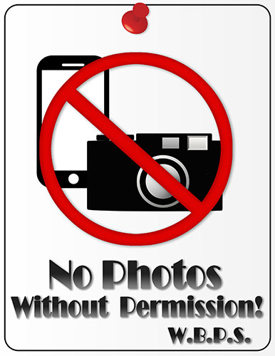 No photos without permit!
